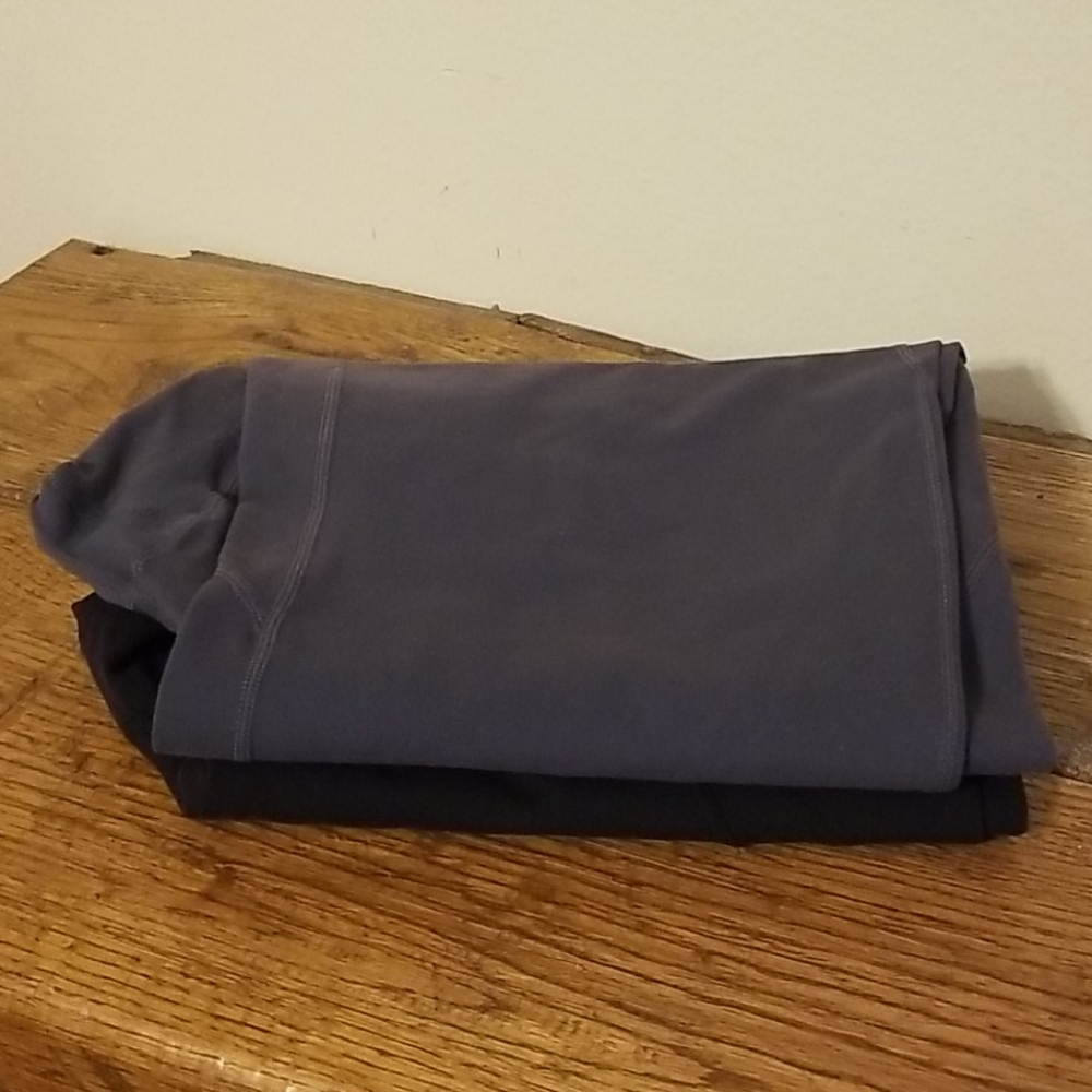 Lot of 2 Athleta Power Ananda Capri - Size XL